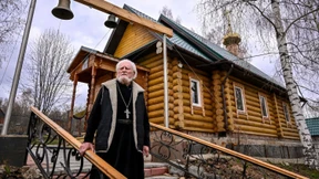 Russisch-orthodoxe Priester wagen Kritik an Ukrainekrieg