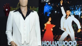John Travoltas „Saturday Night Fever“-Anzug versteigert