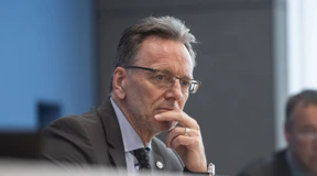 BKA-Chef: 200 Straftaten mit Bezug zum Ukrainekrieg pro Woche