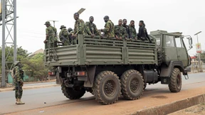 Mehr als 20 Frauen und Babys aus „Babyfabrik“ gerettet