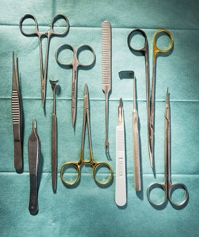 Schere und Skalpell könnten knapp werden