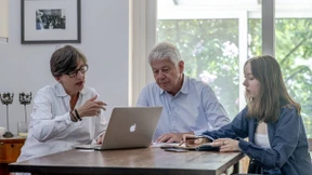 „Perlen an der Autobahnausfahrt“