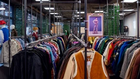 Wie Vintage-Kleidung den Online-Handel erobert