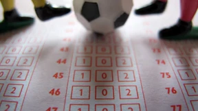 Lebenslange Sperre für 43 Fußballer und Funktionäre