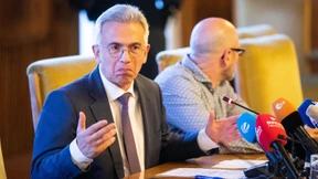 Feldmanns Rechnung geht nicht auf