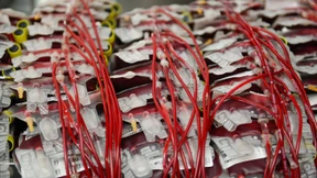 Hessens Sozialminister ruft zum Blutspenden auf