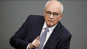 Kauder: Solche Debatten helfen gar nichts