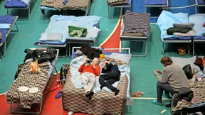 Der Aggressor zahlt ein Begrüßungsgeld