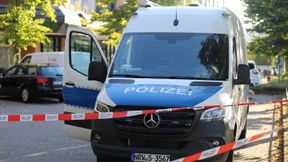 Polizei ermittelt wegen Schüssen auf Uhrengeschäft in Köln