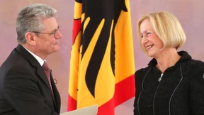 Bundespräsident ernennt Wanka zur neuen Bildungsministerin