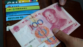 Chinas Währung kommt in die Spitzenliga