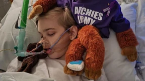 Unheilbar kranker Junge Archie gestorben