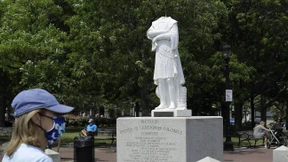 Symbole der Kolonialzeit auf der ganzen Welt beschädigt