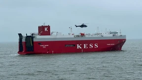 Ursache für Feuer auf Autofrachter gefunden