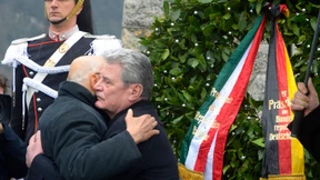 Gauck gedenkt der Opfer deutscher Kriegsverbrechen