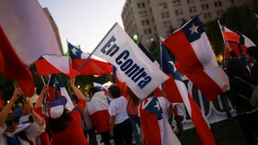 Chilenen lehnen neuen Verfassungsentwurf abermals ab