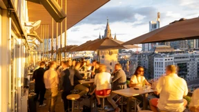 Im Paternoster zu den Pappardelle