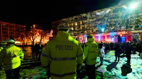 Auf einen Tanz mit der Staatsmacht