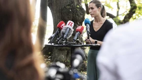 „Brave Mädchen kommen in den Himmel, rockende überall hin“