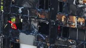 Premierministerin May gesteht Fehler ein