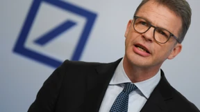 Boni-Auszahlungen trotz Milliardenverluste