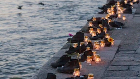 Flirt mit der Diktatur