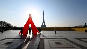 Gummi-Klitoris mit klarer Botschaft