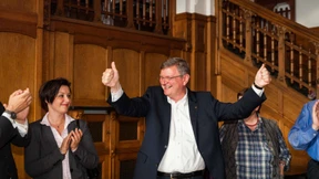 Mit 77,7 Prozent und hoher Wahlbeteiligung