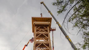 Das Wahrzeichen blickt wieder auf Frankfurt