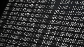 Adler kämpft gegen Zweifel von Anlegern