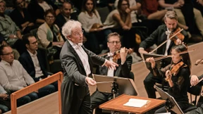 Die unerklärliche Brillanz des Flüsterns