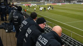 Fußball im Hochsicherheitstrakt