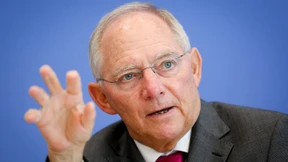 Schäuble muss Milliarden-Loch stopfen