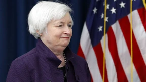 Hoffnung auf höhere Zinsen stärkt den Dollar