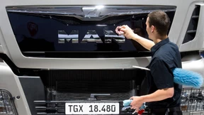 MAN streicht 1800 Stellen