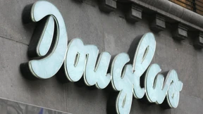 Advent arbeitet an der Douglas-Übernahme