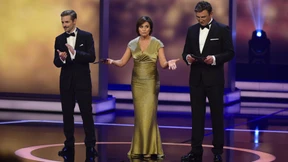 Ich schaue alles und nehme viele Tabletten