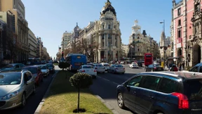 Risikoprämien sinken trotz Patt in Italien