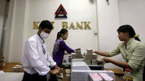 Ansturm auf führendes Kreditinstitut in Burma