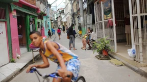 Versunken im Korruptionssumpf