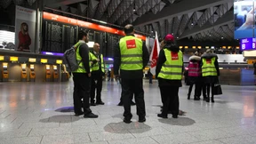 „Man hat uns versichert, dass der Flug stattfinden würde“