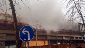 Berliner Bahnhof Zoo nach Feuer evakuiert