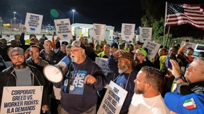 Streikende Dockarbeiter legen US-Häfen lahm