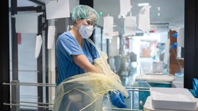 Fast 2000 neue Corona-Infektionen