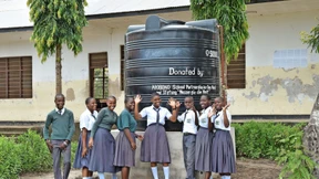 Dialog mit afrikanischen Schulen