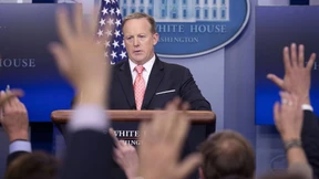 Weißes Haus erwägt neue Rolle für Pressesprecher Spicer