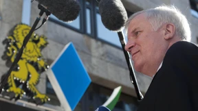 CSU unterstützt Merkels Europapolitik