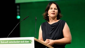 Baerbock wirft Spahn „fatales Versäumnis“ vor