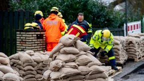 Der Kampf gegen die Wassermassen geht weiter