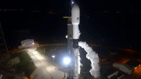 SpaceX schickt Internet-Satelliten ins All